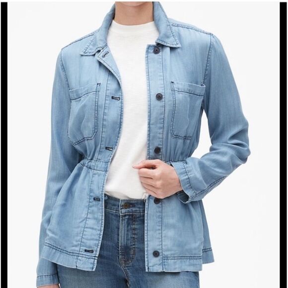 GAP Jackets & Blazers - Gap Chambray Shacket Size XL